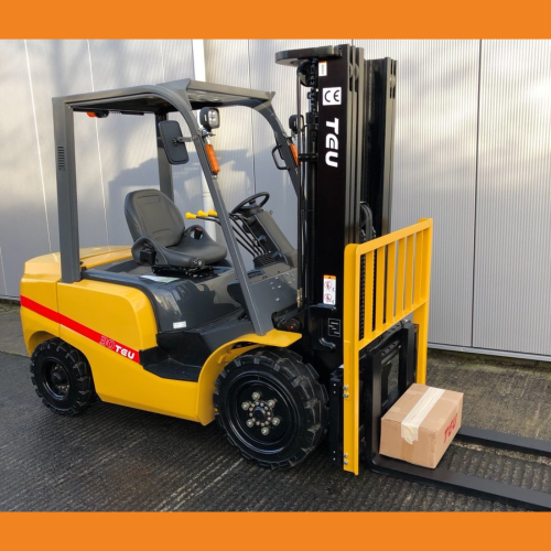 XE NÂNG TCM FD25T3